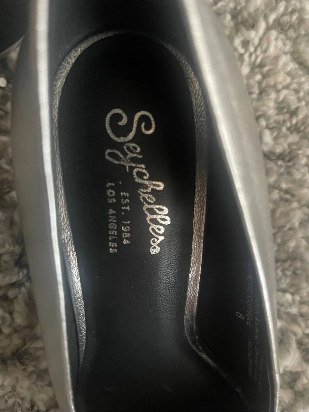 Seychelles NWOB Metallic Silver Pointed-Toe Pumps